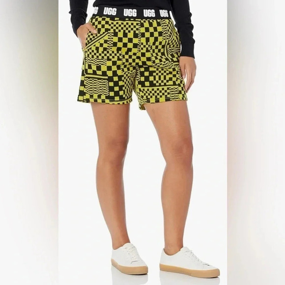 UGG Women's Chrissy Short Checks Size M - Picture 10 of 10